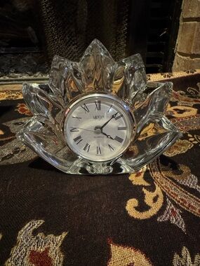 Mikasa Clear Crystal Lotus Mantel Clock